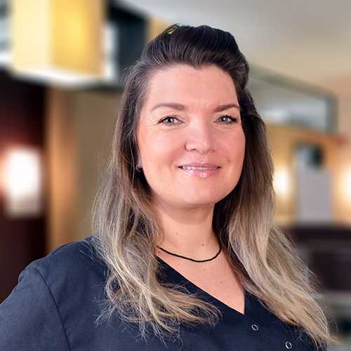 Julia Hempel - Paxismanagement - Zahnärzte im Kronprinzenkarree in Berlin Mitte