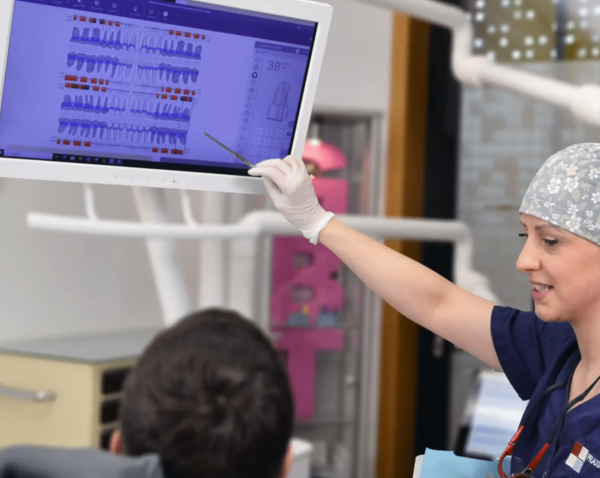 Moderne Zahnärztliche Behandlung in Berlin